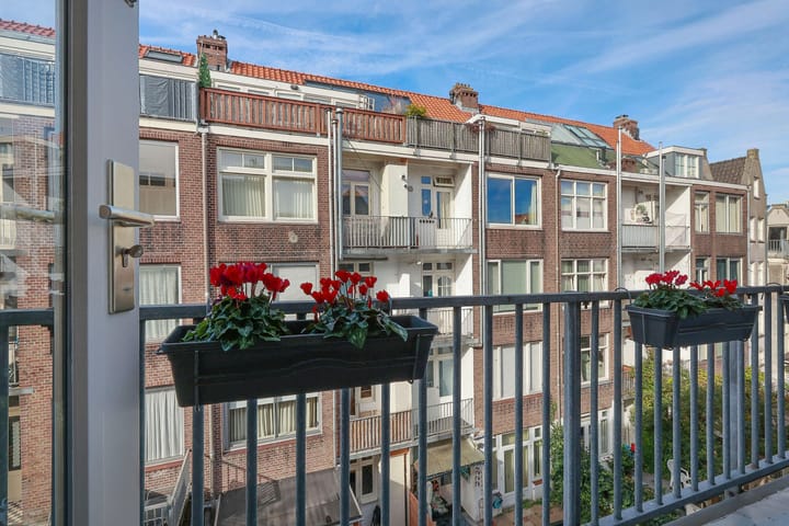 Photo 15 of Palmstraat 24-3