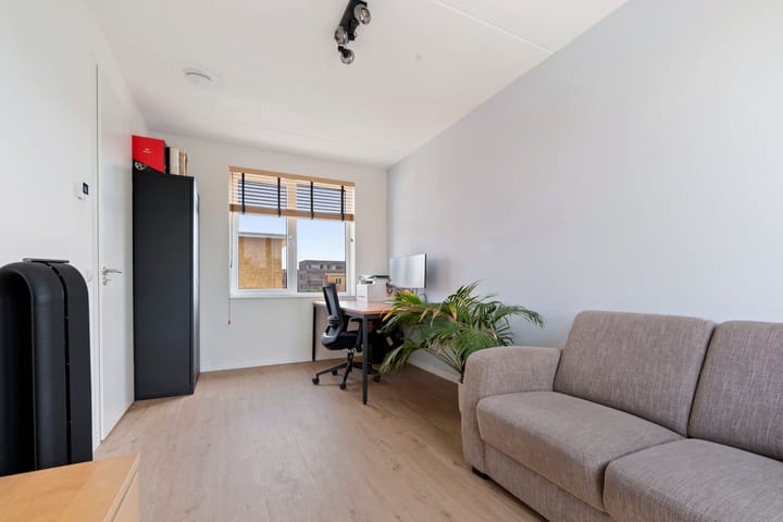 Foto 34 van Merovingenstraat 65