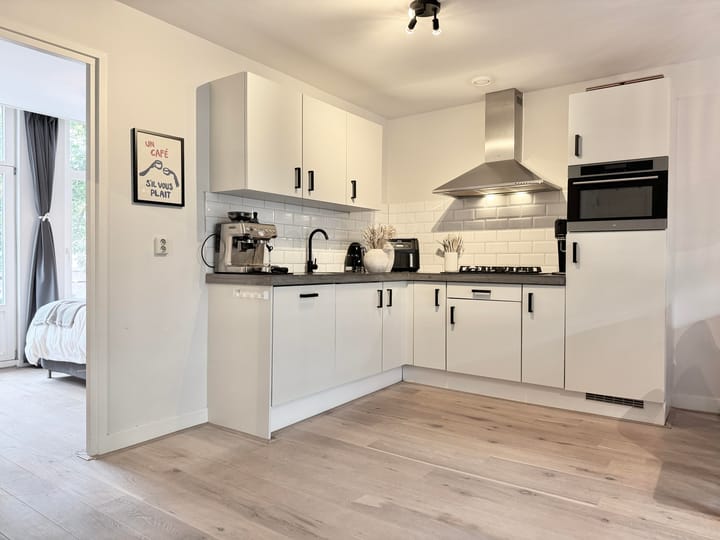 Photo 5 of Kanaalstraat 198-1