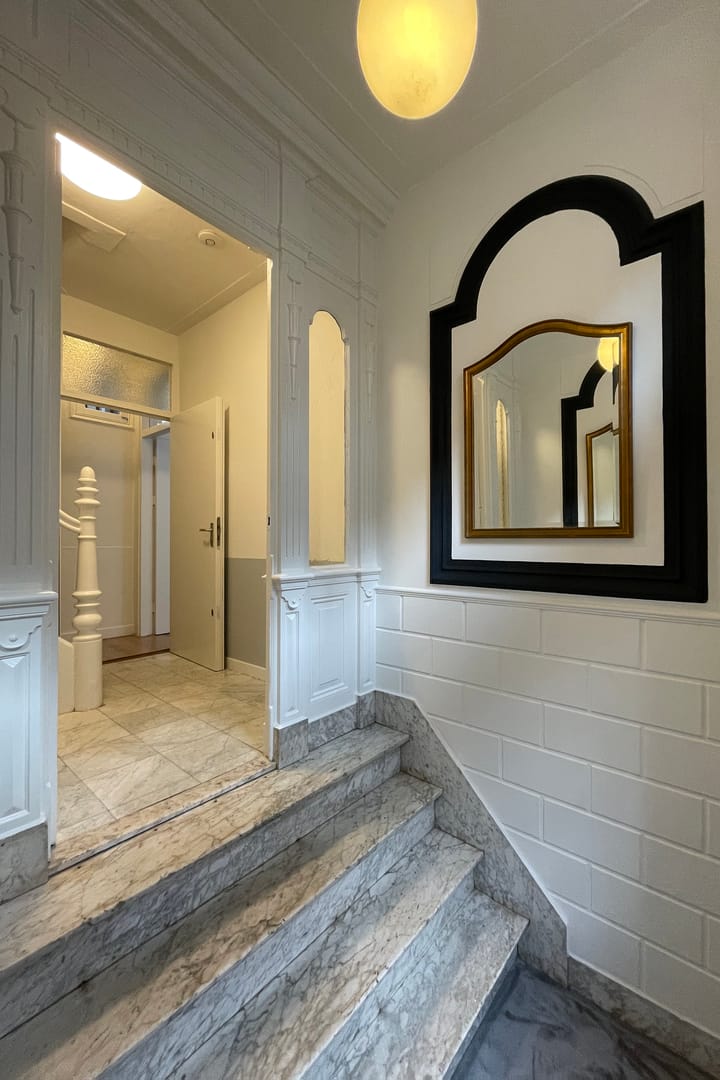 Photo 4 of Derde Helmersstraat 2