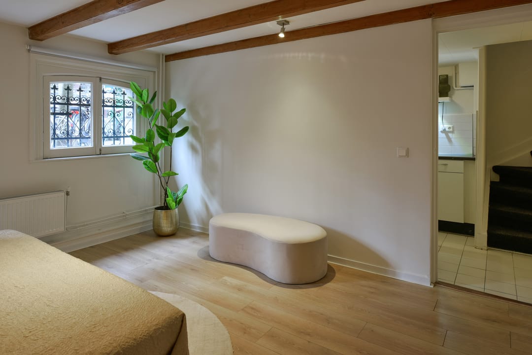 Photo 11 of Derde Helmersstraat 2