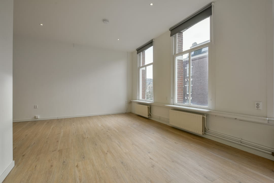 Photo 23 of Derde Helmersstraat 2