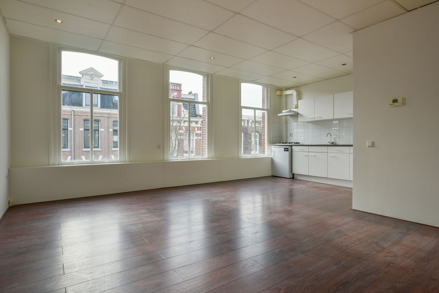 Photo 25 of Derde Helmersstraat 2