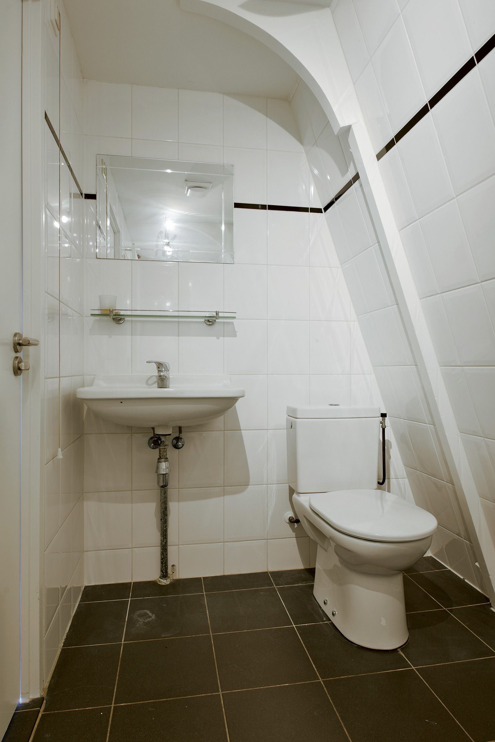 Photo 30 of Derde Helmersstraat 2