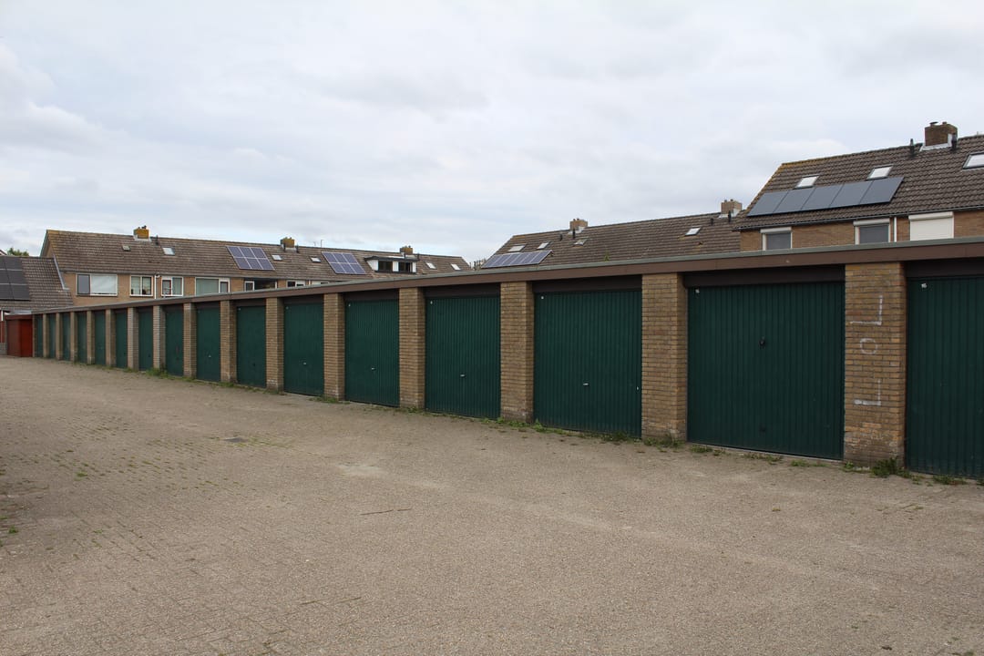 Photo 7 of Nieukerckestraat 24-A