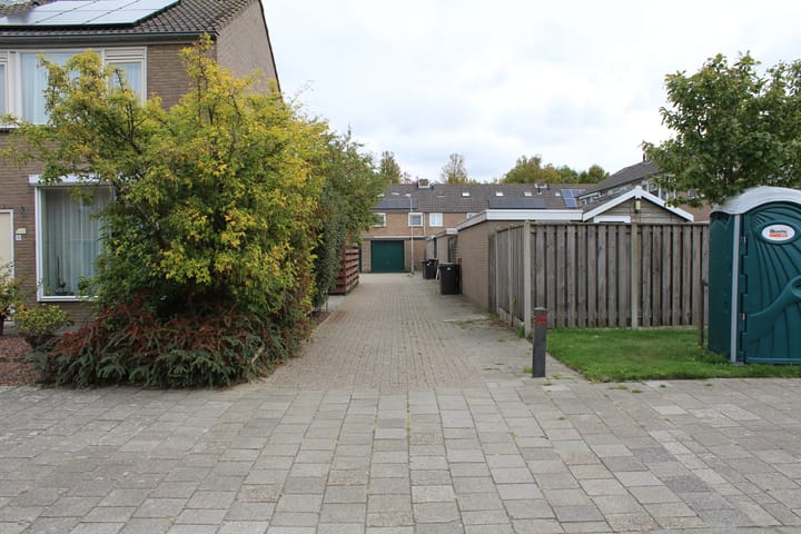 Foto 9 van Nieukerckestraat 24-A