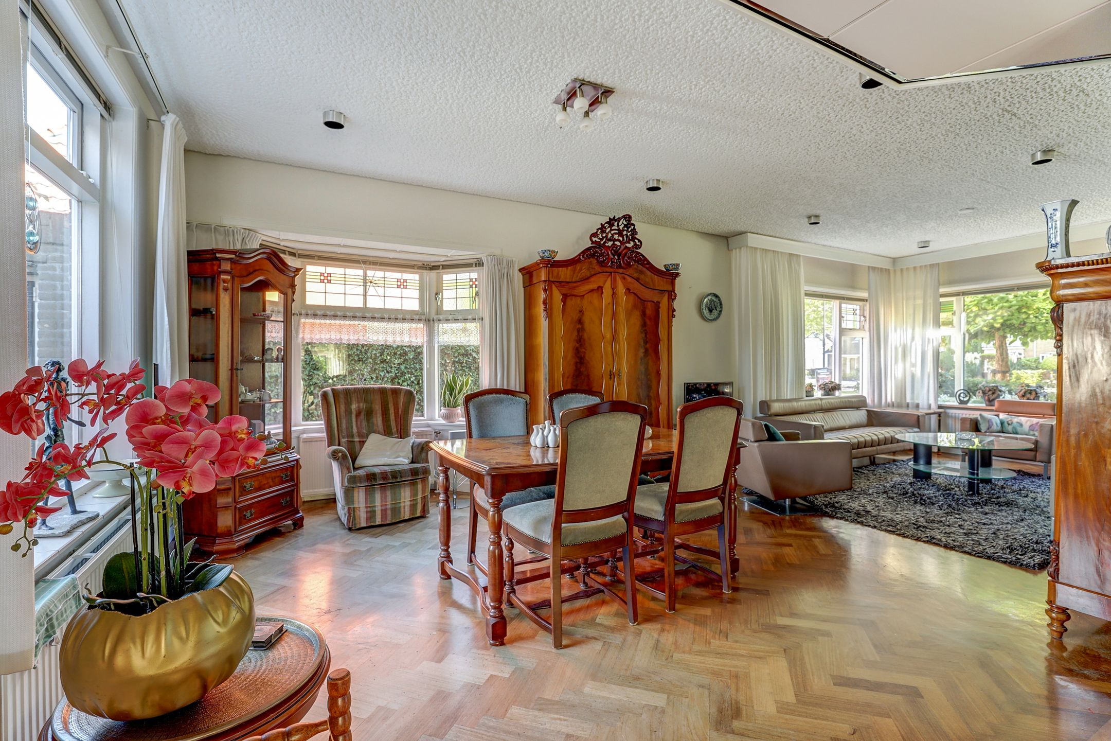 Photo 15 of Hertog van Saxenlaan 11