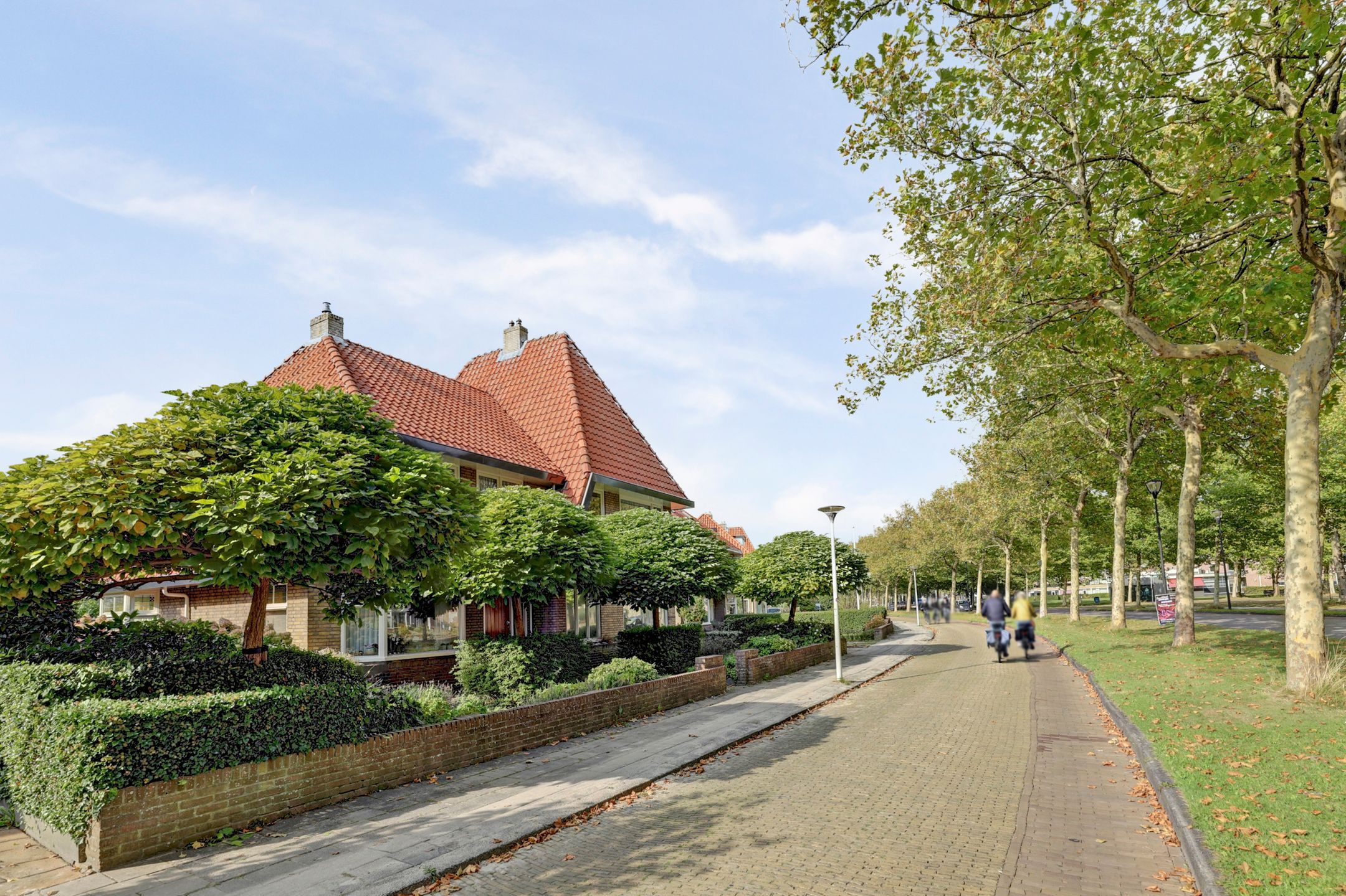 Photo 48 of Hertog van Saxenlaan 11