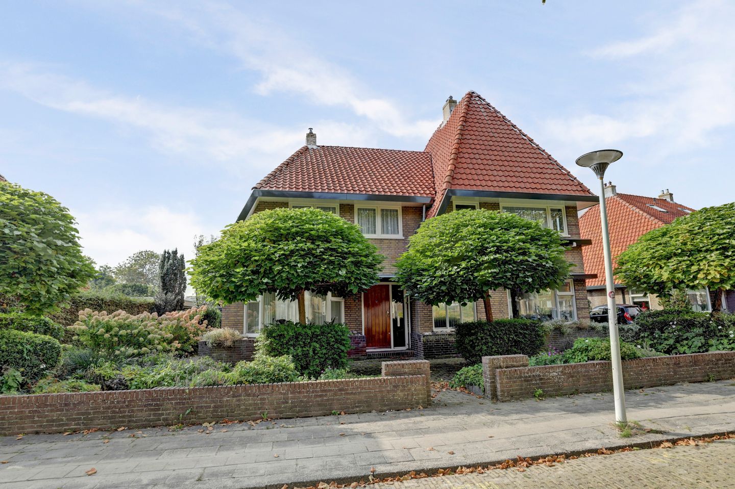 Photo 49 of Hertog van Saxenlaan 11