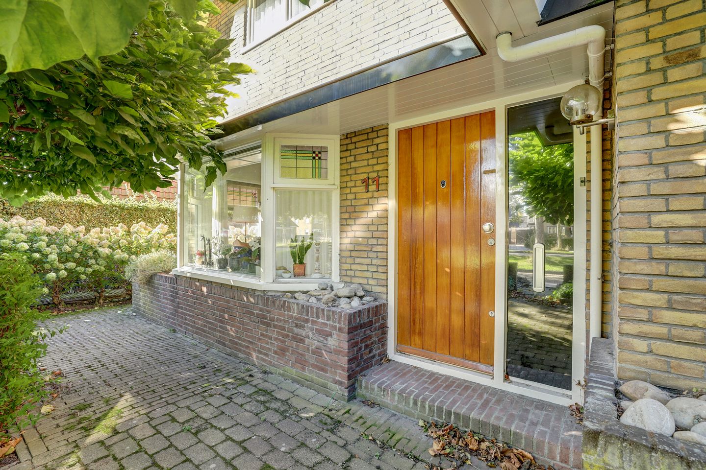 Photo 50 of Hertog van Saxenlaan 11