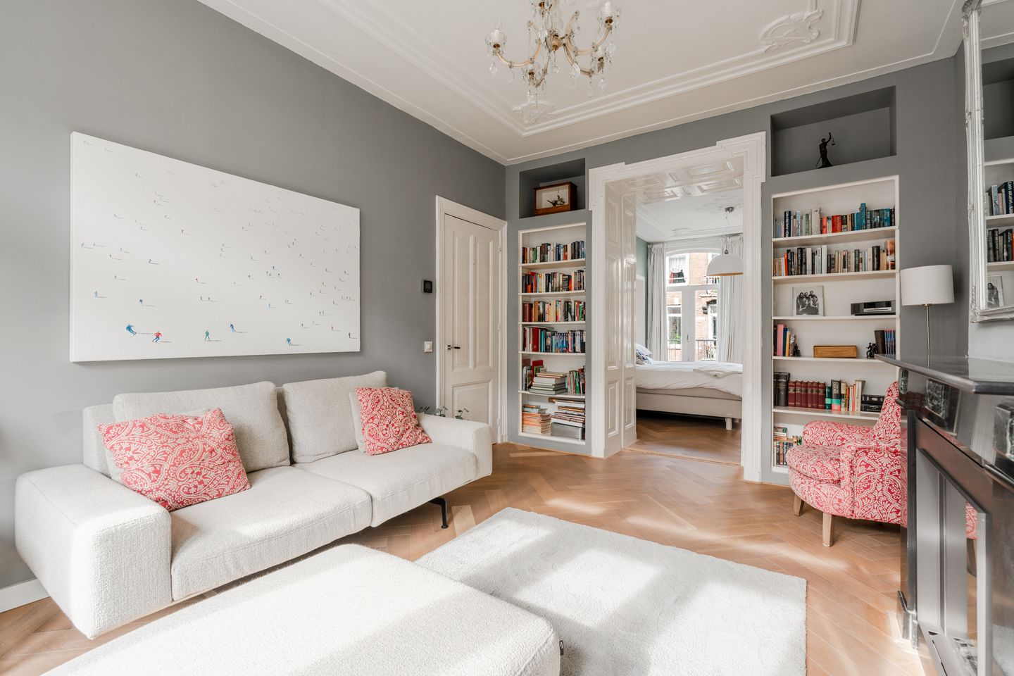 Photo 10 of Brederodestraat 75-2