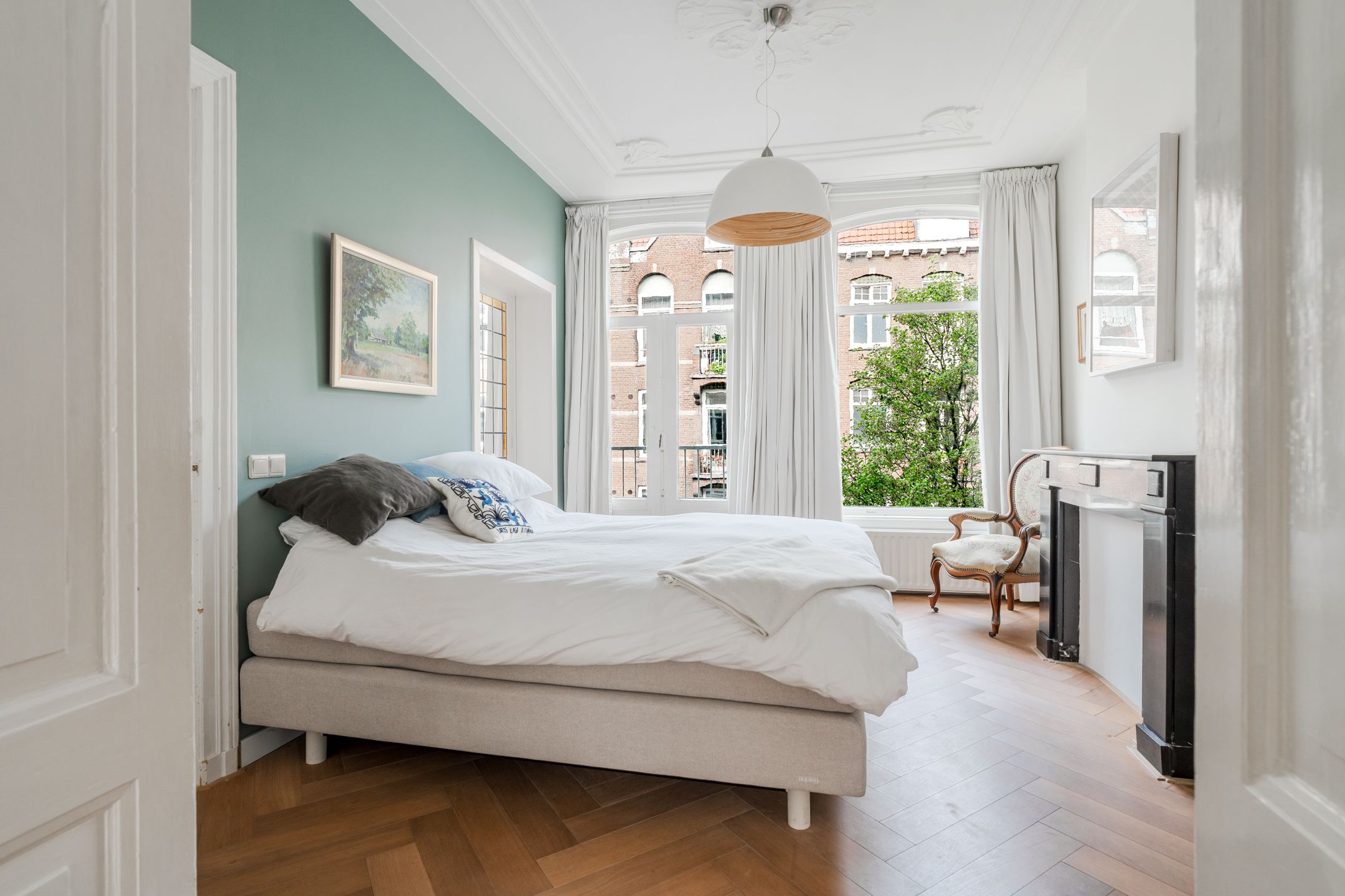 Photo 18 of Brederodestraat 75-2