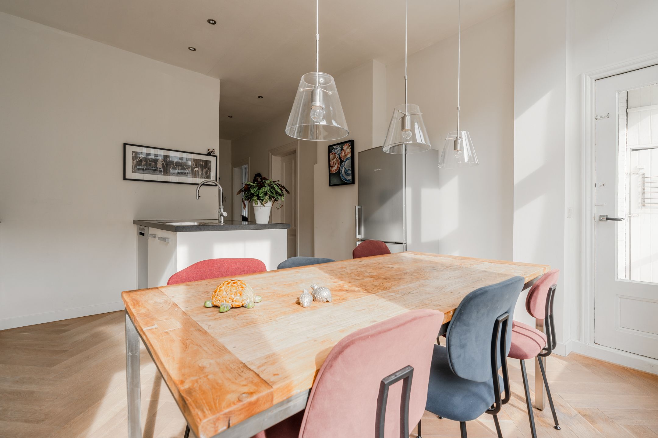 Photo 27 of Brederodestraat 75-2