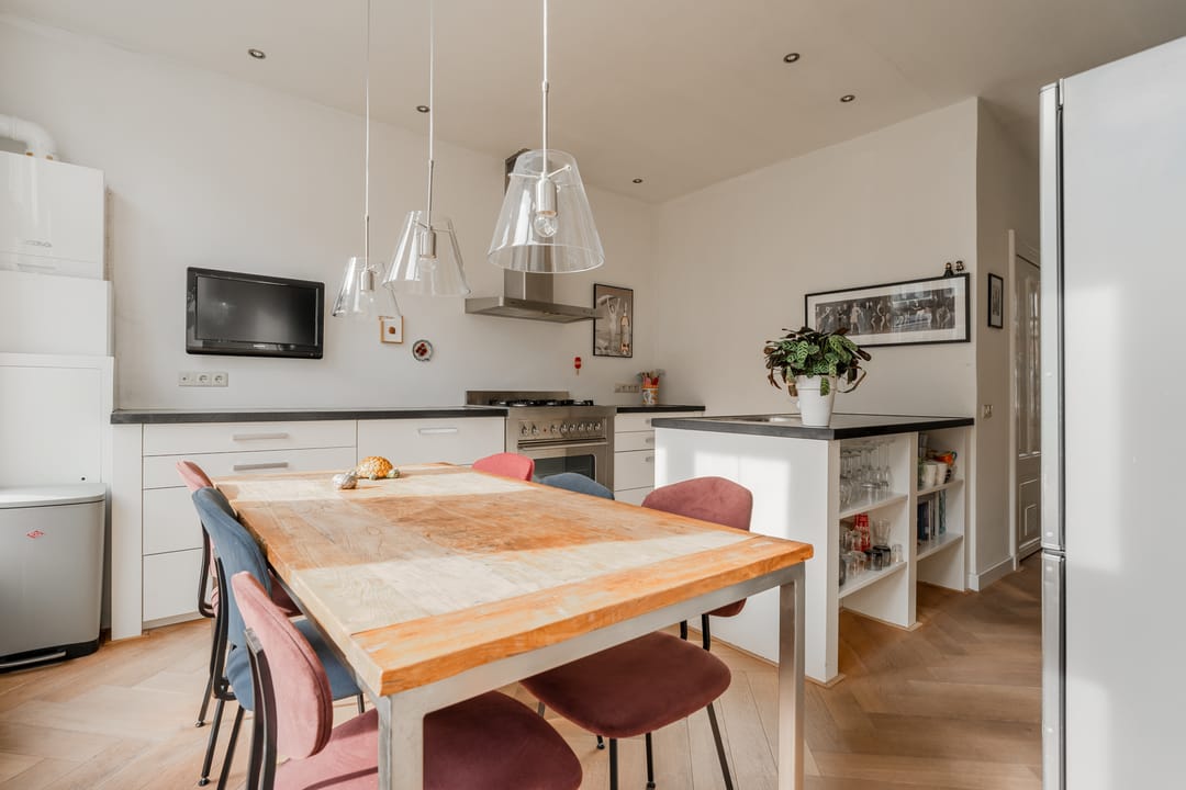 Photo 28 of Brederodestraat 75-2