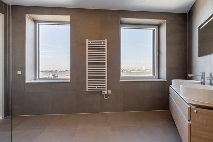 Foto 42 van Bik- en Arnoldkade 20-R