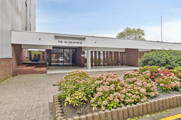 Photo 22 of Burgemeester D. Kooimanweg 639