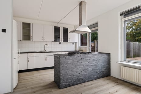 Punter 39 64 tertiary image