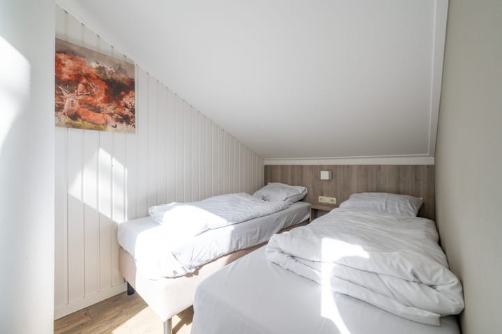 Photo 21 of Vennenbos 440