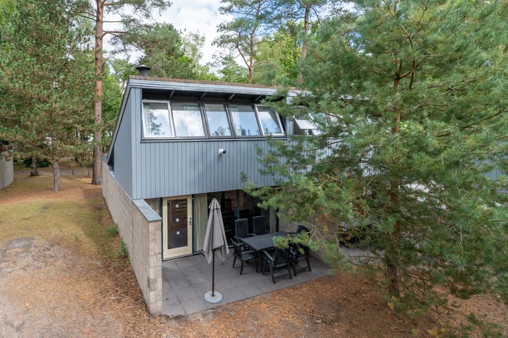 Photo 25 of Vennenbos 440