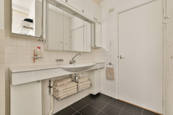 Photo 32 of Kloveniersburgwal 75-D