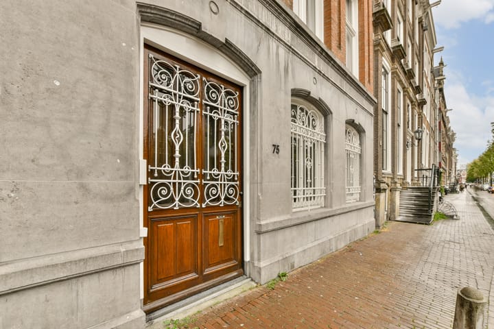 Photo 35 of Kloveniersburgwal 75-D