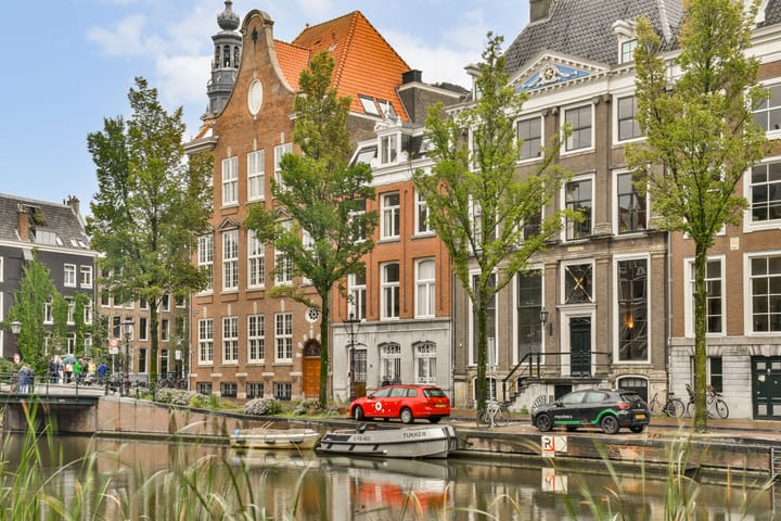 Photo 37 of Kloveniersburgwal 75-D