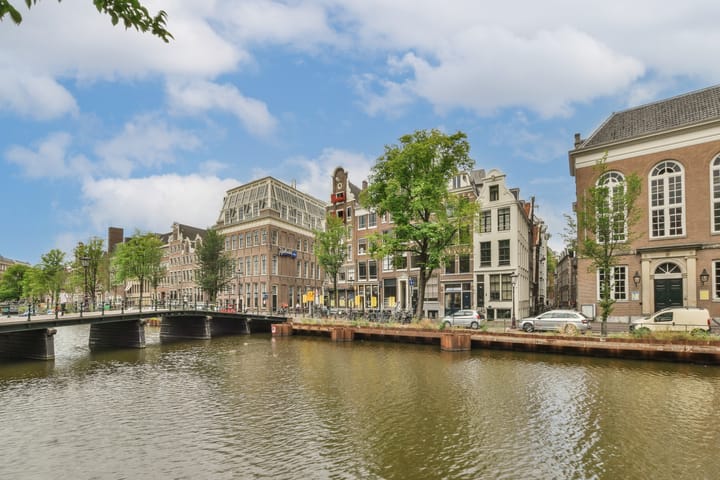 Photo 39 of Kloveniersburgwal 75-D