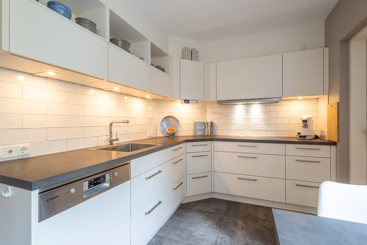 Foto 2 van Rhodoslaan 2