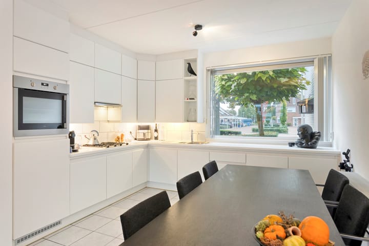 Foto 11 van Bisschop Eraclesplein 13