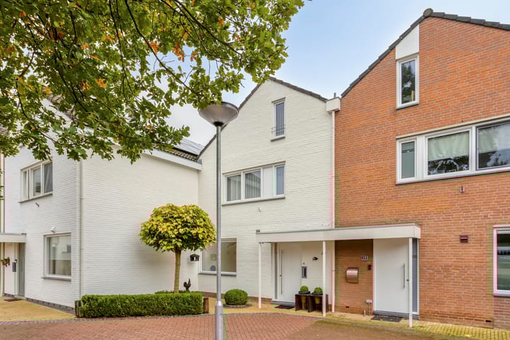 Foto 32 van Bisschop Eraclesplein 13