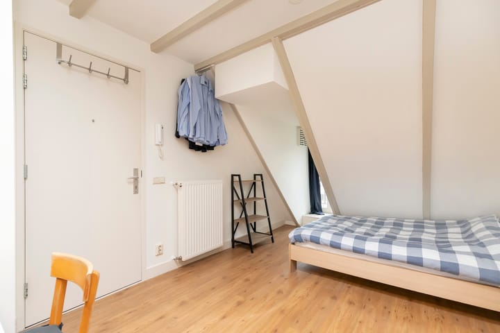 Foto 12 van Jan Bernardusstraat 23-4L