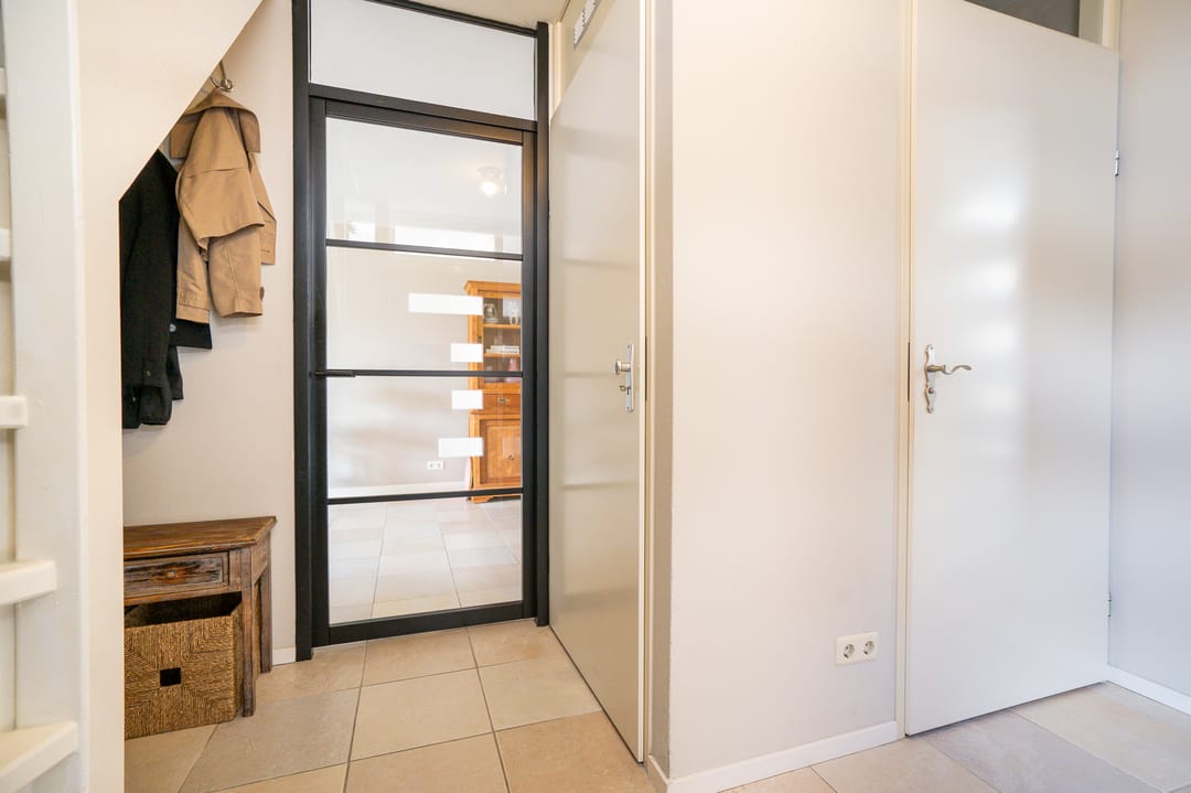 Photo 8 of Burgemeester van Mourikstraat 11