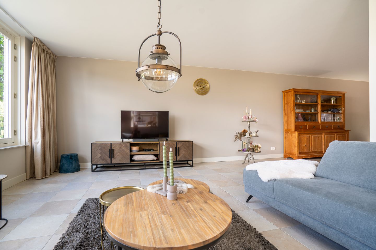 Photo 10 of Burgemeester van Mourikstraat 11