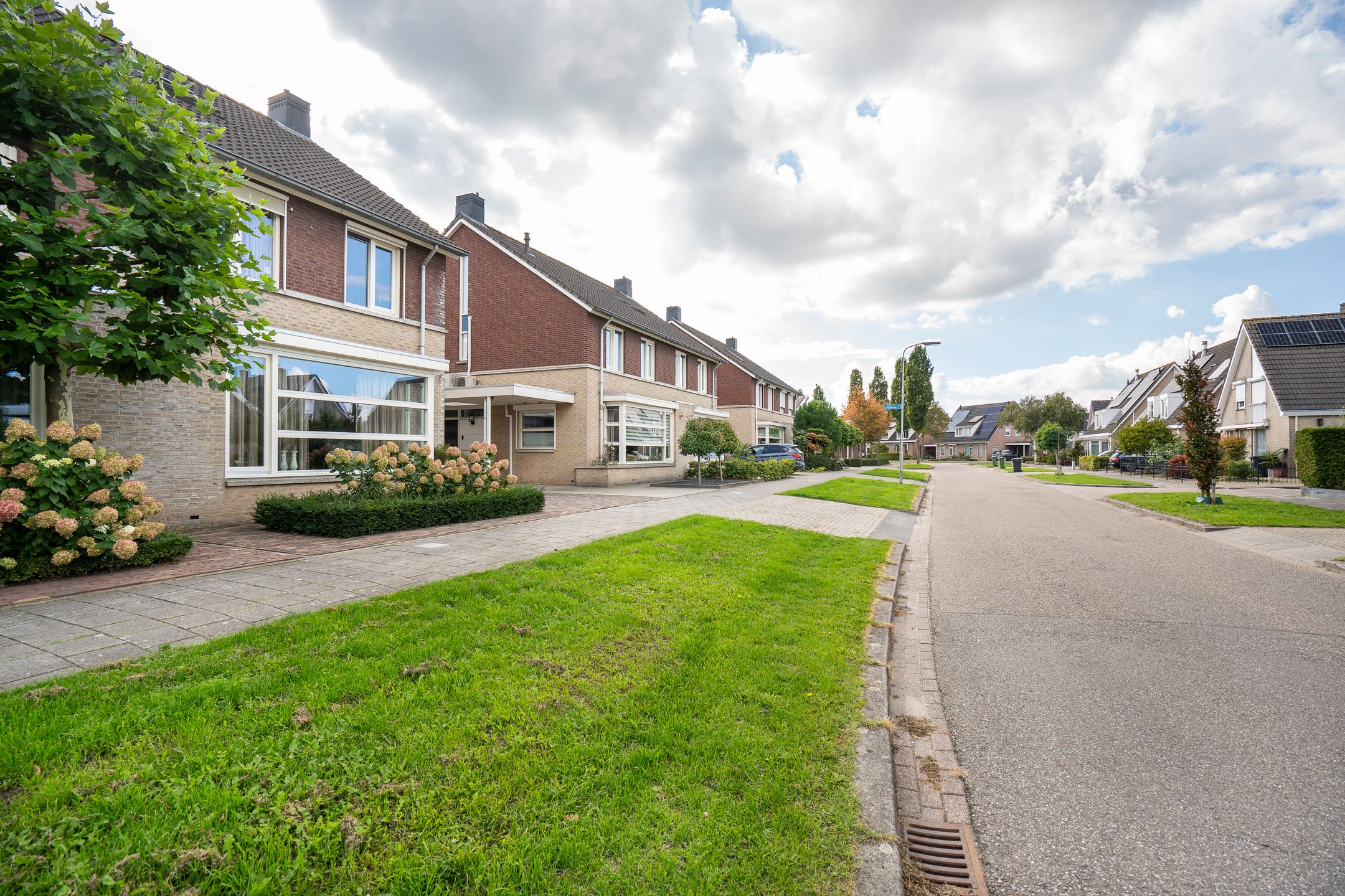 Photo 57 of Burgemeester van Mourikstraat 11