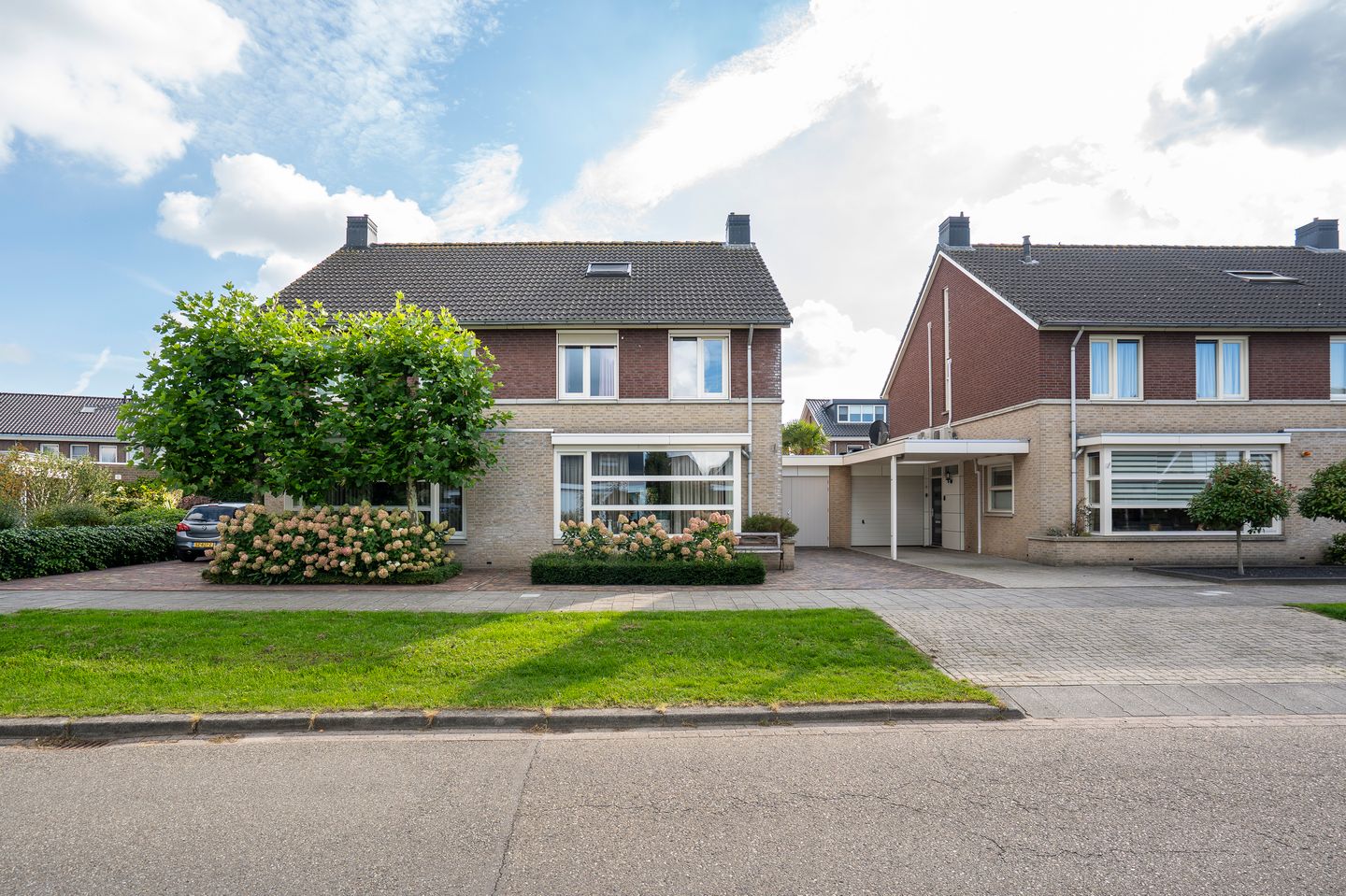 Photo 55 of Burgemeester van Mourikstraat 11