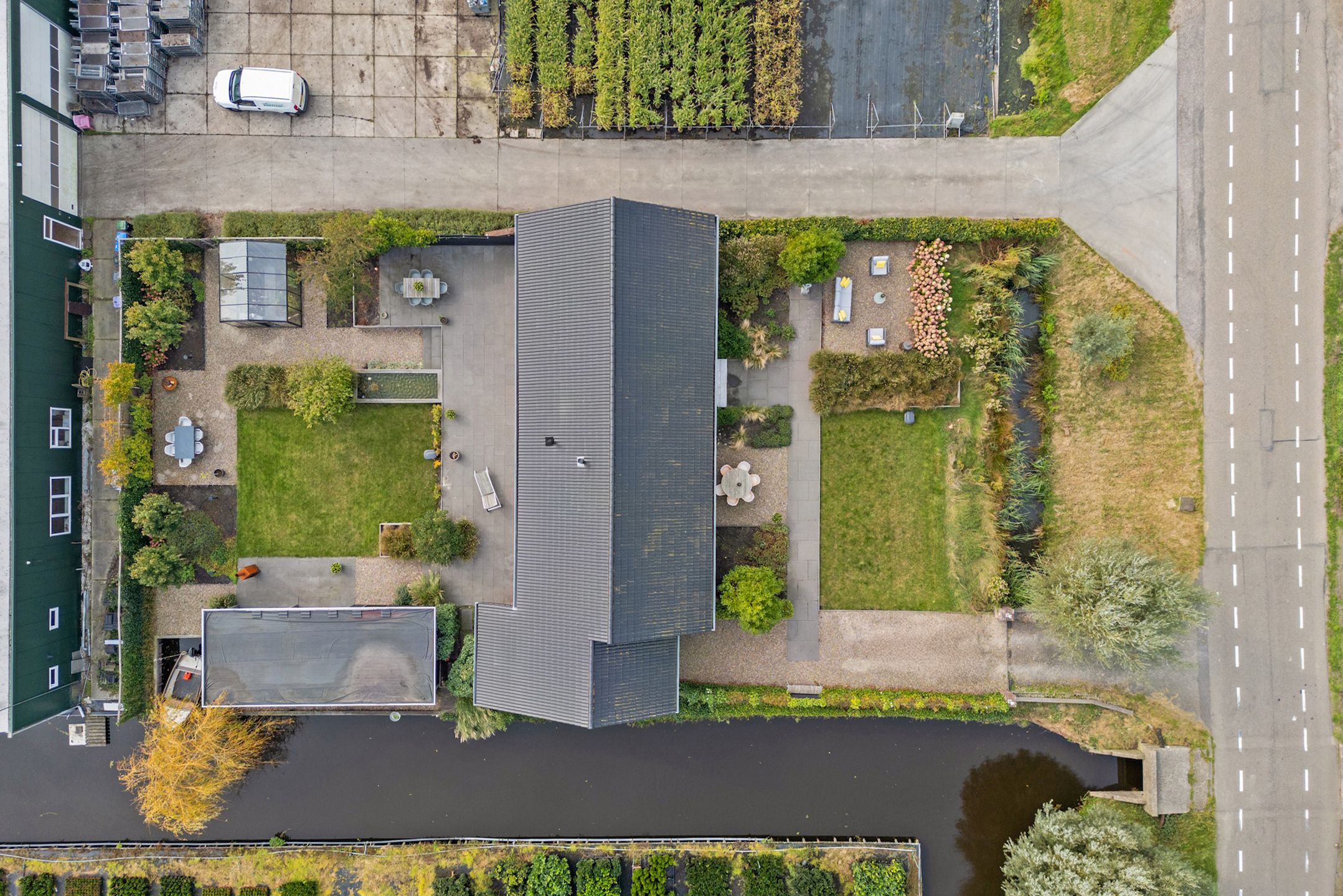 Foto 60 van Burgemeester Smitweg 99