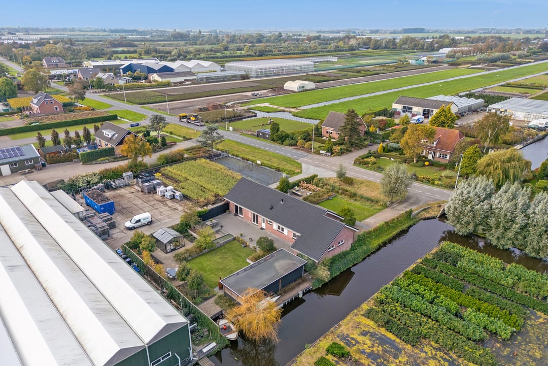 Foto 61 van Burgemeester Smitweg 99