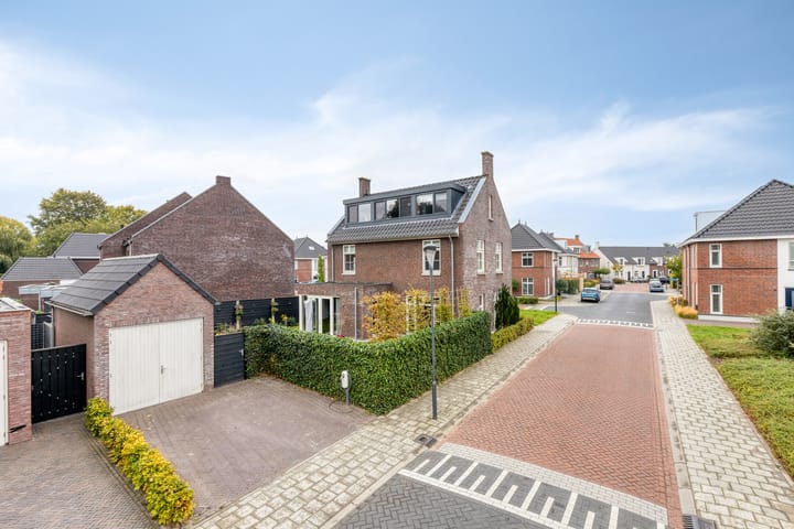 Foto 3 van Fonteinkruid 9