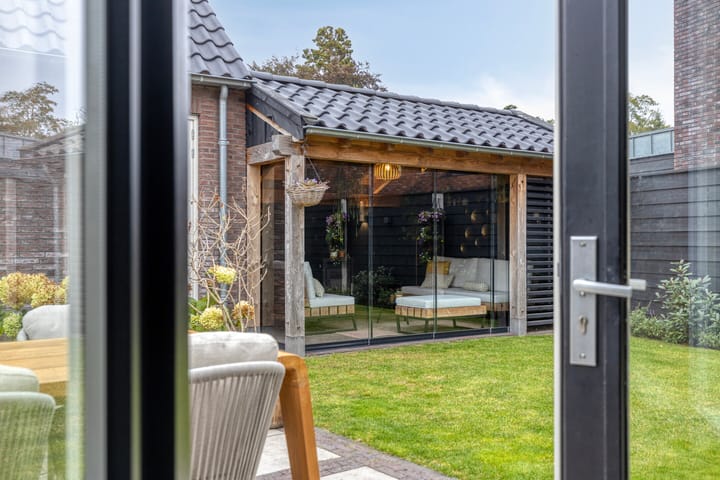 Foto 17 van Fonteinkruid 9