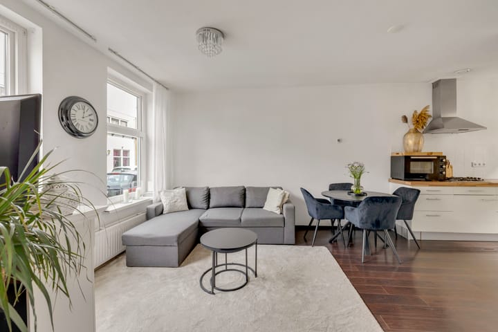 Photo 7 of Houtstraat 18