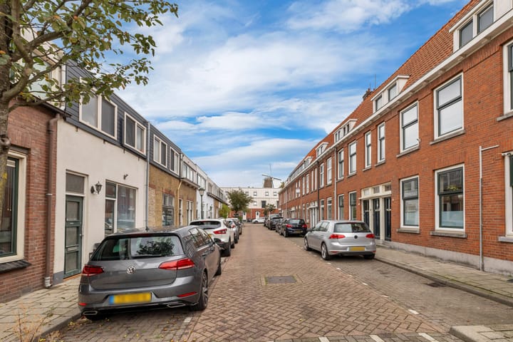 Photo 24 of Houtstraat 18
