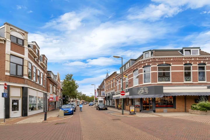 Photo 26 of Houtstraat 18