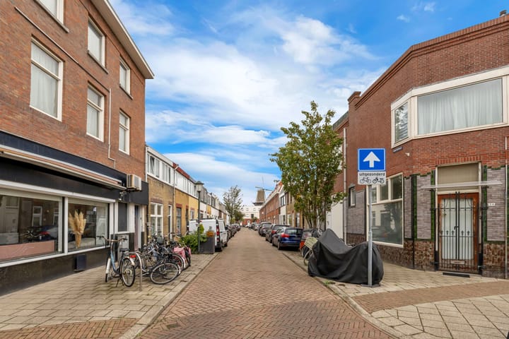 Photo 28 of Houtstraat 18