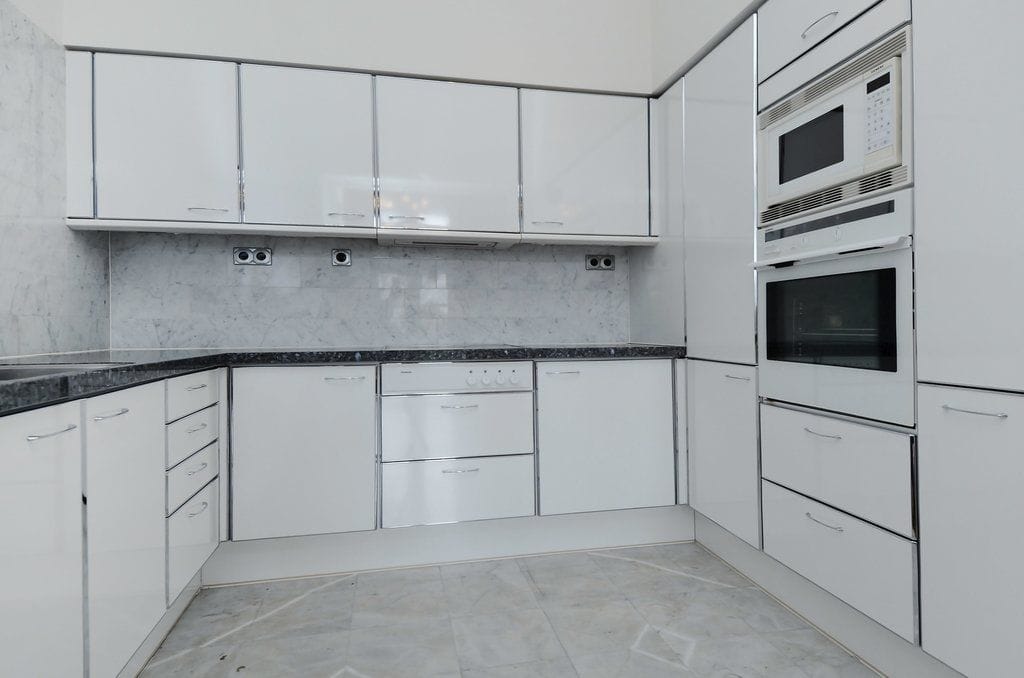 Photo 9 of Zeestraat 54-F