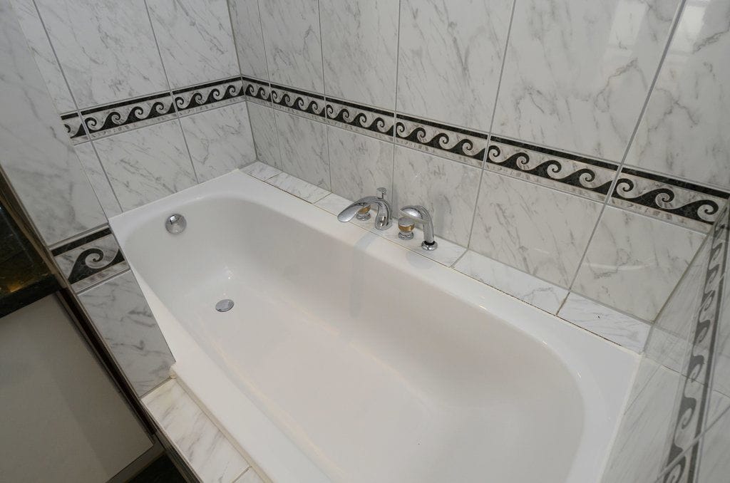 Photo 21 of Zeestraat 54-F