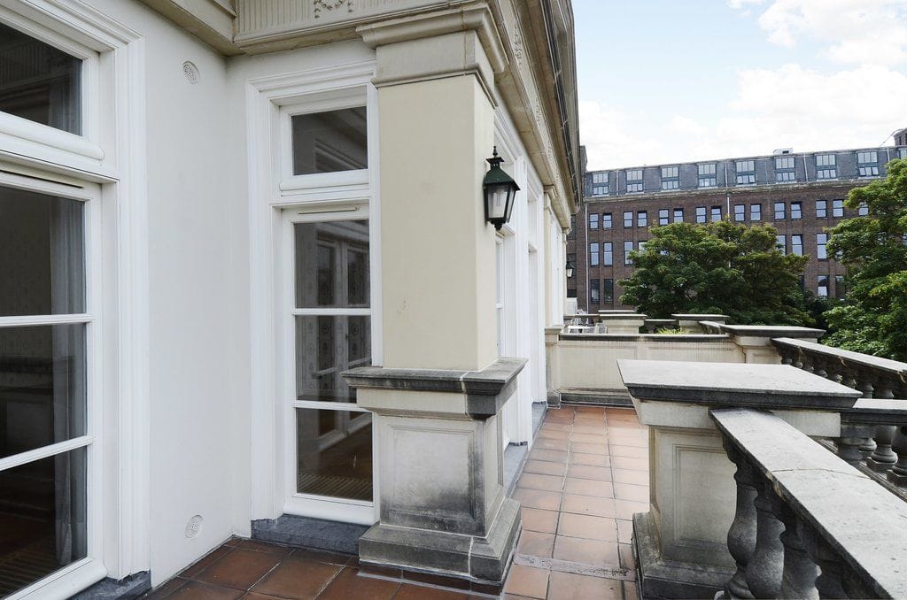 Photo 27 of Zeestraat 54-F