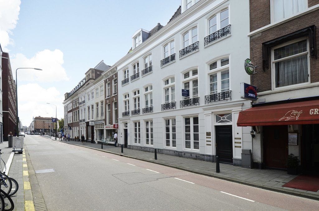 Photo 37 of Zeestraat 54-F