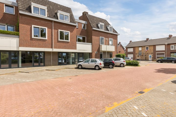 Foto 6 van Chatelainplein 23