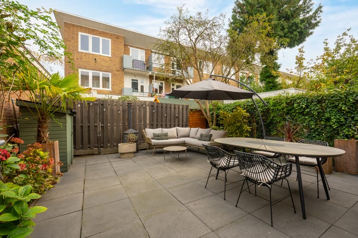 Photo 3 of Helmholtzstraat 65-H