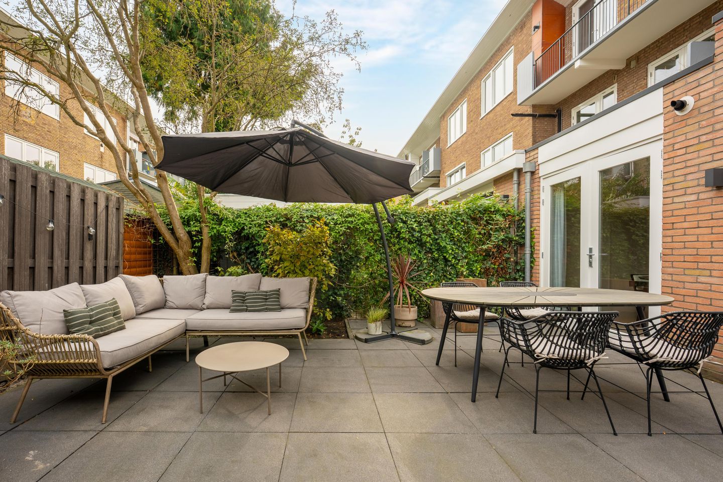 Photo 5 of Helmholtzstraat 65-H